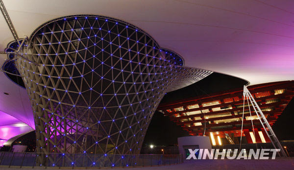 ����LED��Ϊ�����������й��ݺ������������еƹ���ԣ�1��21���㣩��