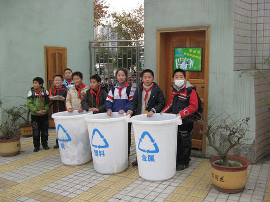 ���ٲ��� ���е�̼����̬����������������ˬˬ������̼��֮һ