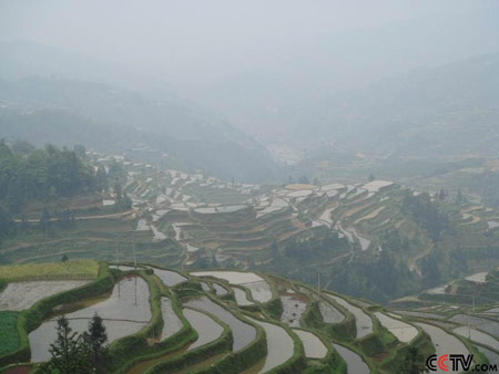 �ð��ı�־֮һ---��¥