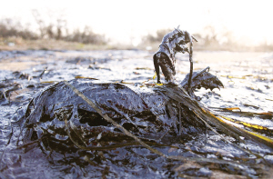 ǧ������й©�𻷾�����