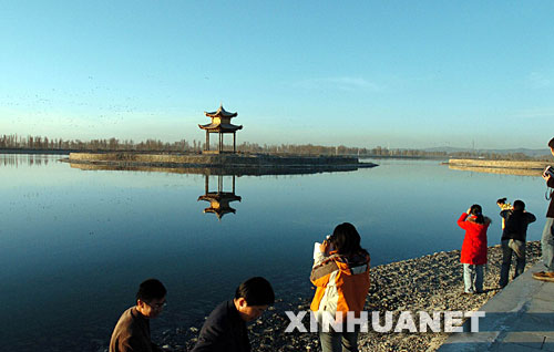 �ο���ʪ�ع�԰һ������ǰ���㣨11��23���㣩��