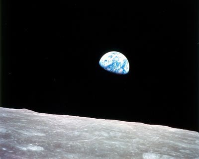 今天是第41个世界地球日 美国展示地球照片