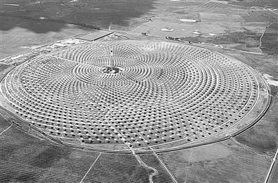 ������Gemasolar̫���ܹ��ȵ�վ