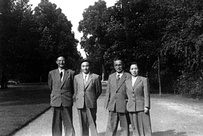 19.1956�����������������ų���Ю�������....jpg