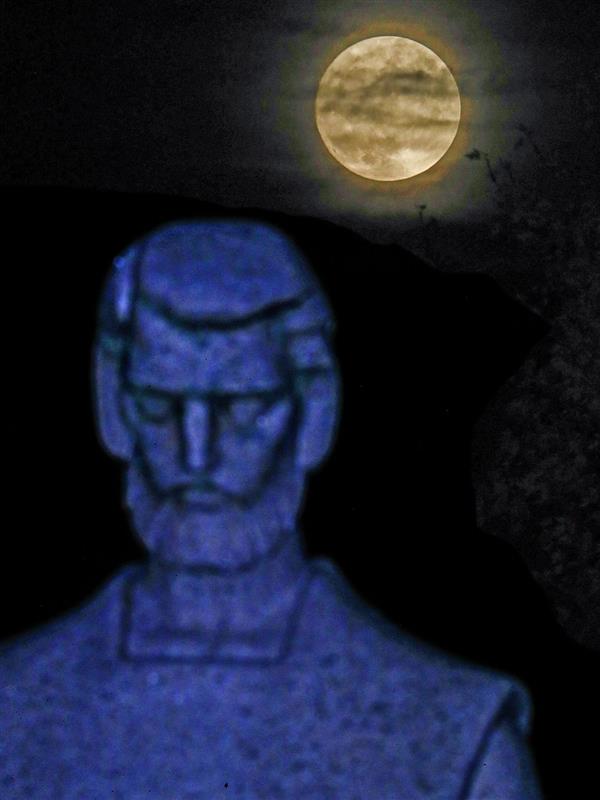 68年最大!世界各地的“超级月亮”:简直美呆了
